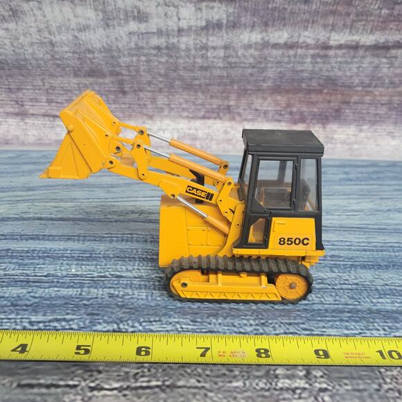 Case 850C Track Loader - CAB - o/c - 1/35 - NZG  -Conrad NZG #176 west Germany - Picture 5 of 9